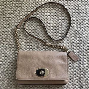 Moving Sale!! Coach Leather Crossbody Purse